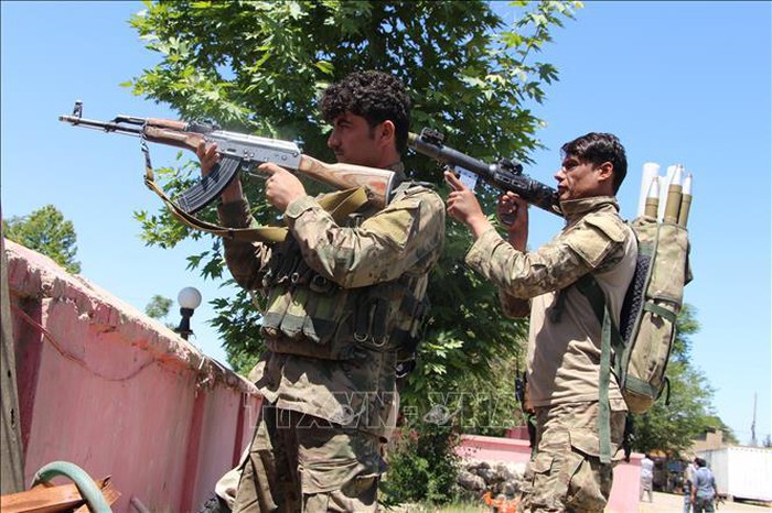 Quân đội Afghanistan đẩy lùi cuộc tấn công của Taliban, tiêu diệt 13 tay súng