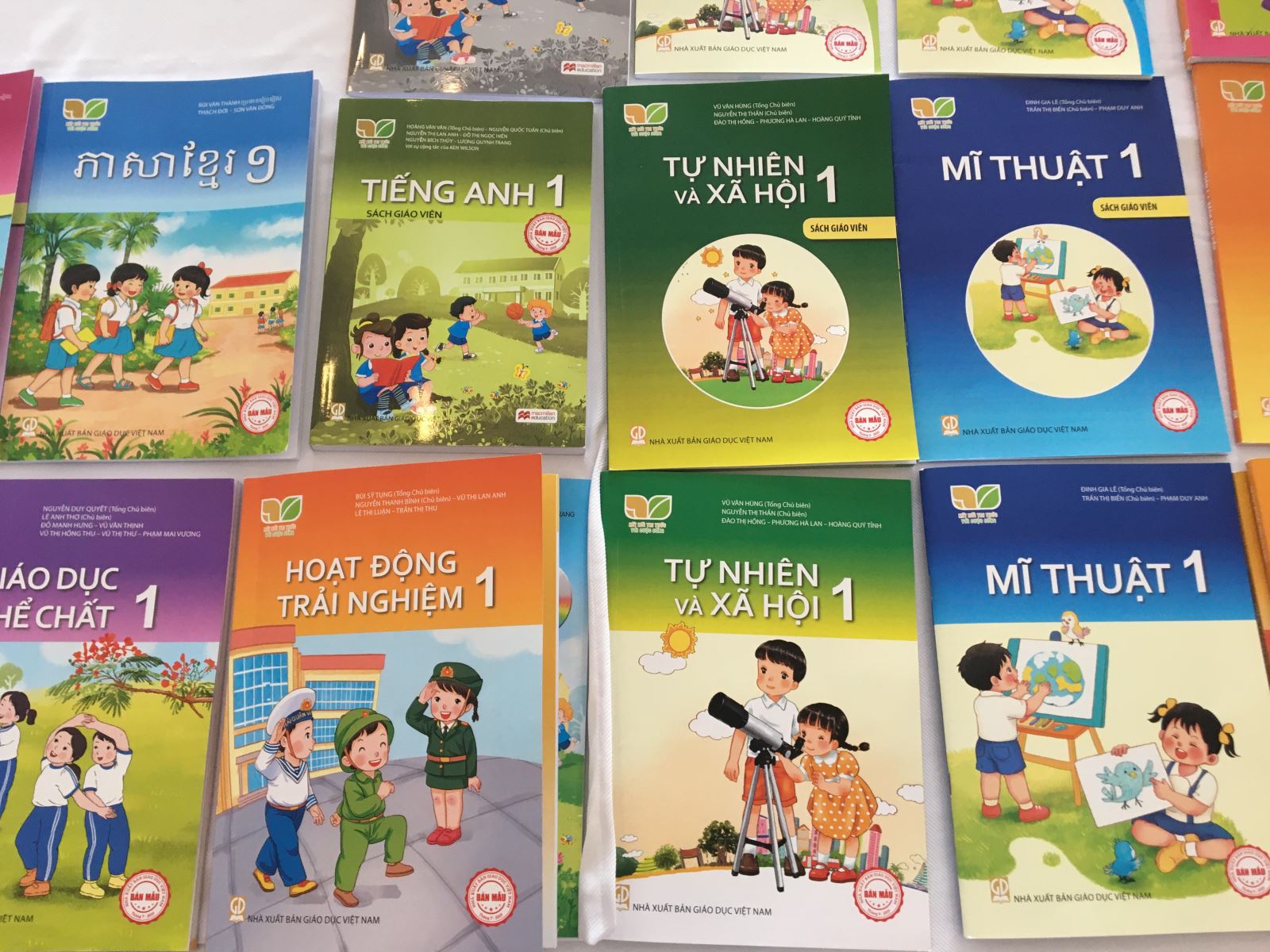 Sách giáo khoa lớp 1 mới lồng ghép tối đa vấn đề bình đẳng giới
