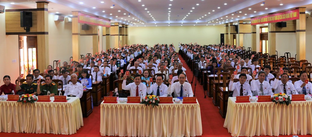 Phiên trù bị Đại hội Đảng bộ TP. Châu Đốc lần thứ XII