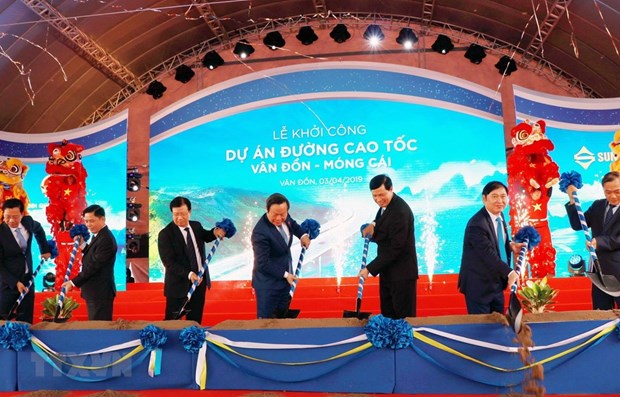 Nâng vận tốc tối đa trên đường cao tốc Vân Đồn-Móng Cái lên 120 km/giờ