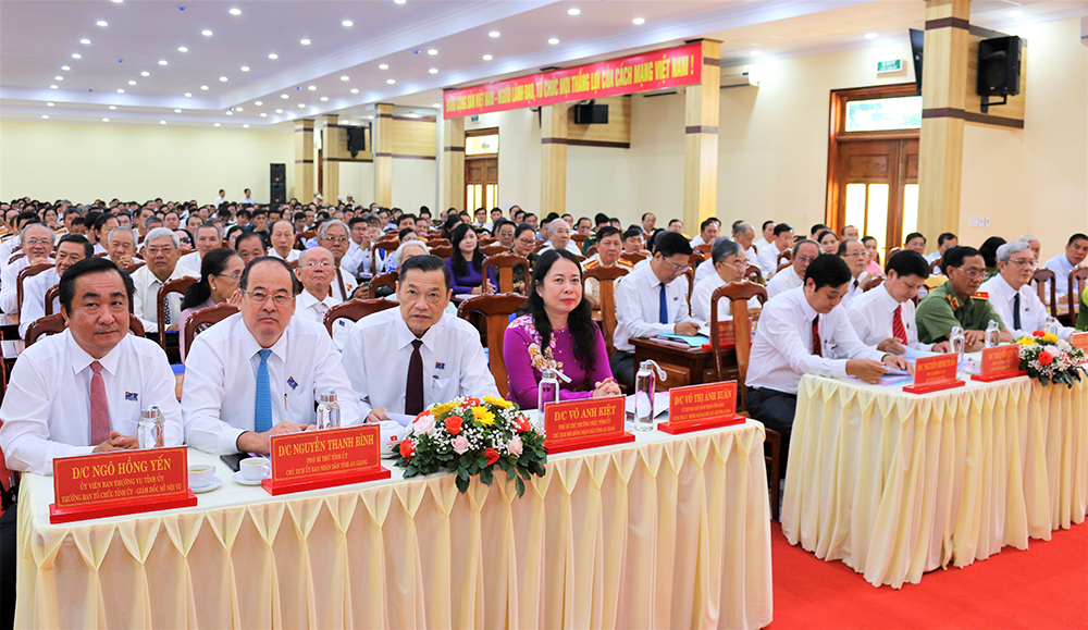 Khai mạc Đại hội đại biểu Đảng bộ TP. Châu Đốc lần thứ XII