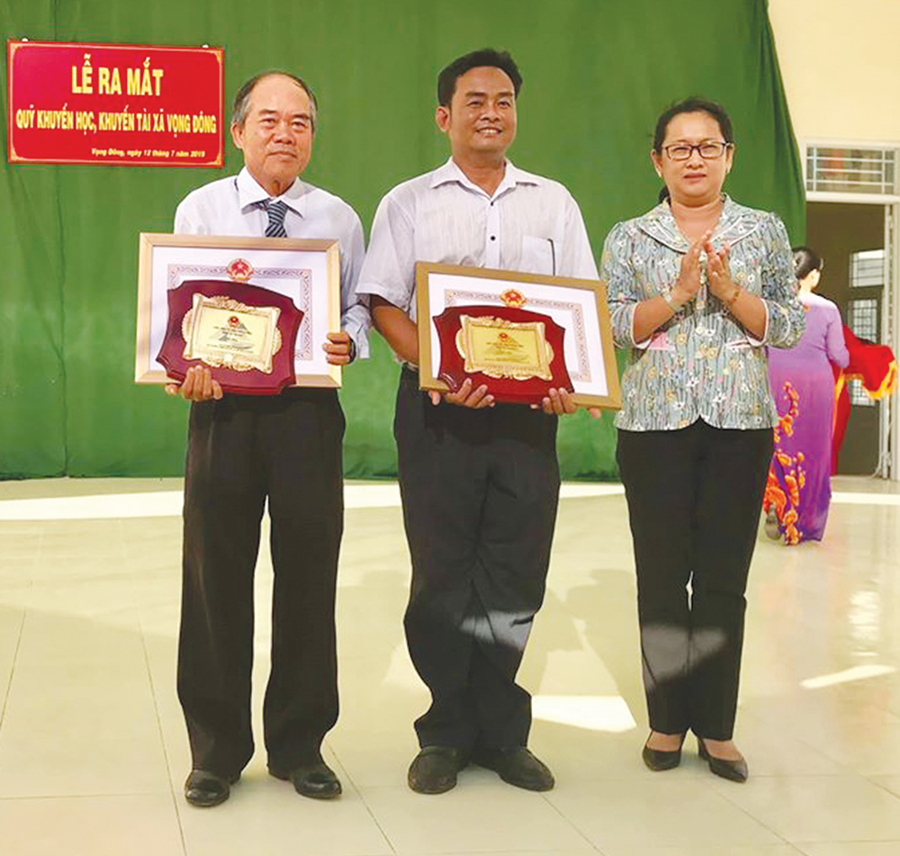 Toàn dân chăm lo công tác khuyến học