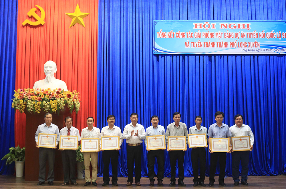 Hoàn thành giải phóng mặt bằng dự án tuyến nối Quốc lộ 91 và tuyến tránh TP. Long Xuyên trong 13 tháng