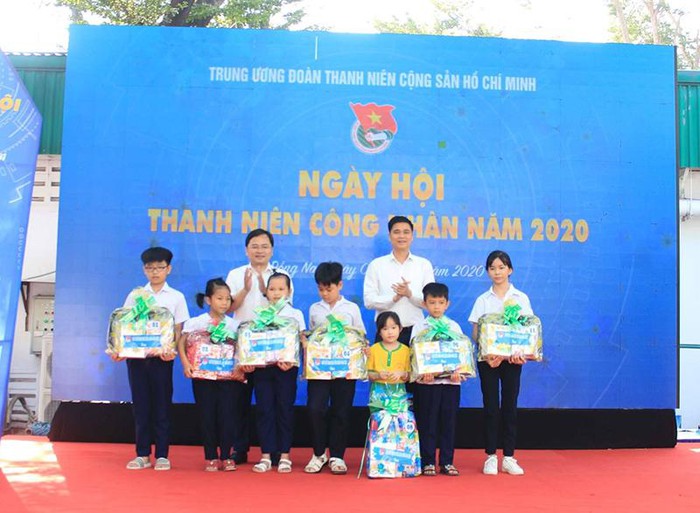 Khai mạc liên hoan người thợ trẻ giỏi toàn quốc lần thứ 11
