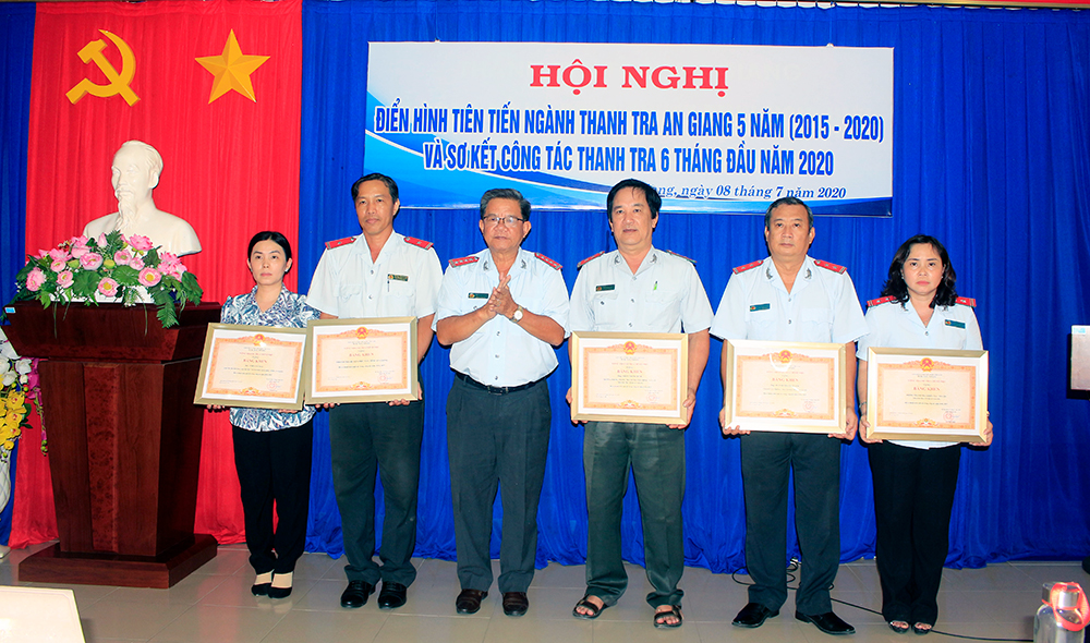 Công tác thanh tra góp phần ngăn chặn, phòng ngừa hành vi tham nhũng