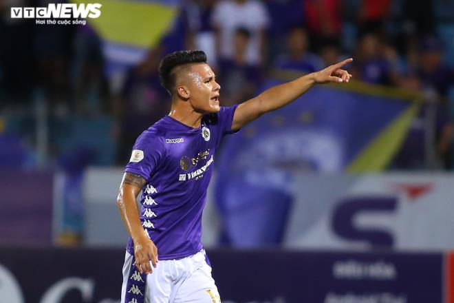 Hà Nội FC và nguy cơ thành cựu vô địch V-League ngay sau lượt đi