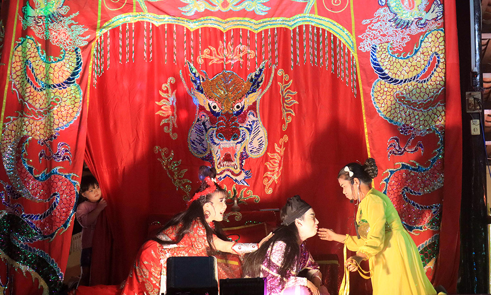 Hát bội ở đình
