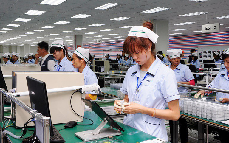 6 tháng, ảnh hưởng bởi Covid-19, kim ngạch xuất khẩu vẫn "sáng", ước đạt 121,21 tỷ USD