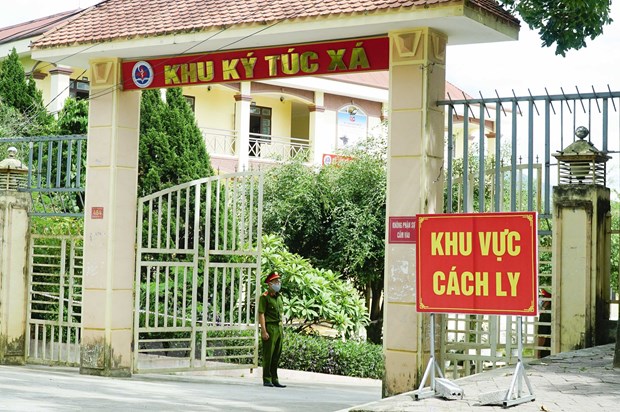 Thêm 2 trường hợp mắc COVID-19, đã được cách ly ngay khi nhập cảnh