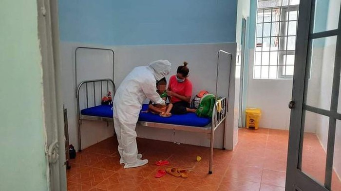 Thêm nhiều trường hợp mắc bạch hầu, Đắk Lắk cách ly hàng ngàn người dân