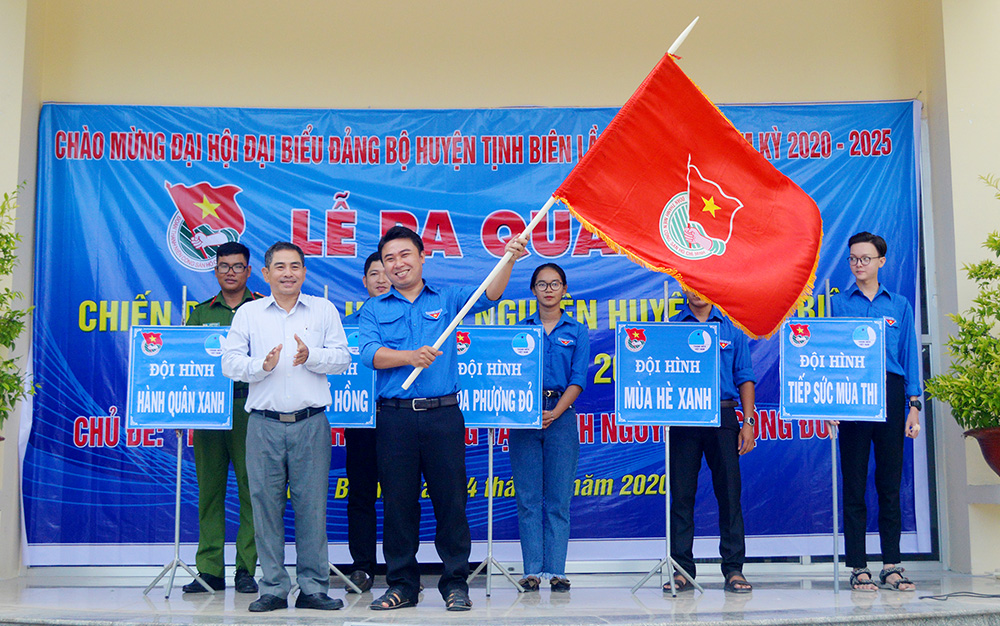 Huyện đoàn Tịnh Biên: Ra quân chiến dịch “Mùa hè tình nguyện”
năm 2020