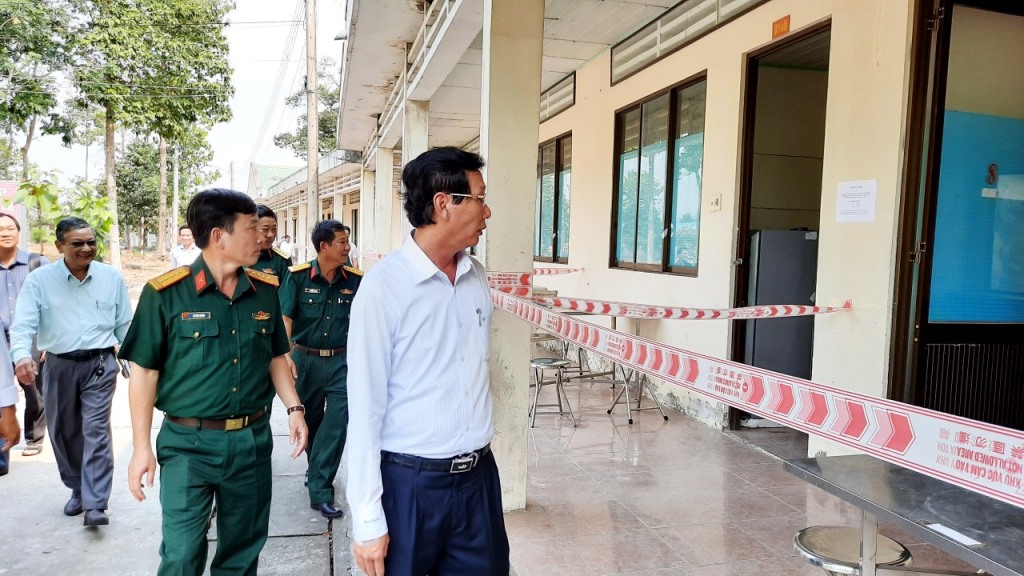 Đảm bảo việc tiếp nhận công dân trở về từ vùng dịch