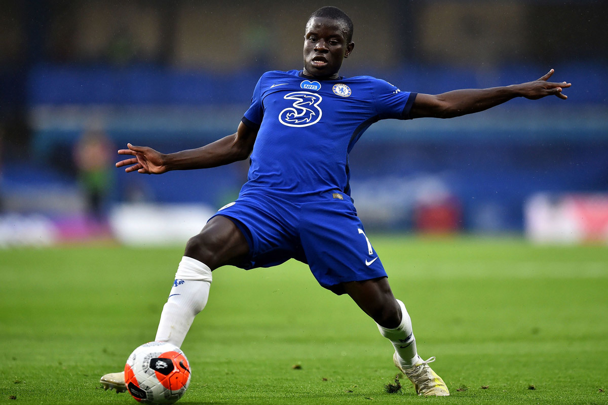 MU ký tự do Hendrick, Inter lấy Kante