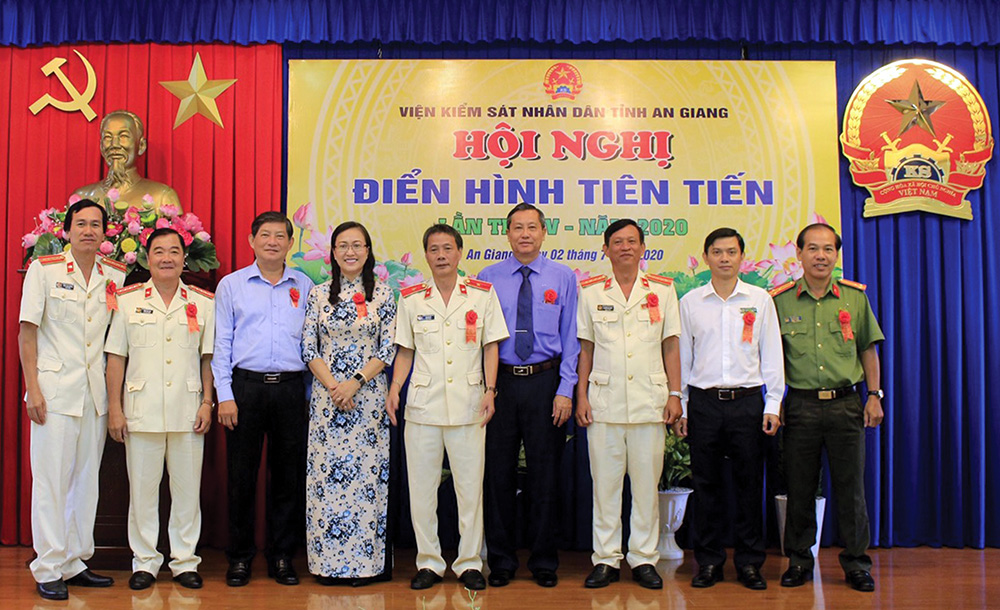 Kỷ niệm 60 năm ngày thành lập ngành Kiểm sát nhân dân (26-7-1960 – 26-7-2020): Một chặng đường vẻ vang