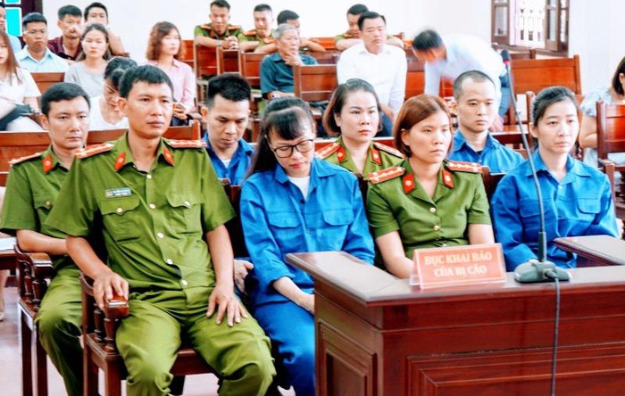 Hoãn phiên tòa xử vụ tham ô ở OceanBank chi nhánh Hải Phòng