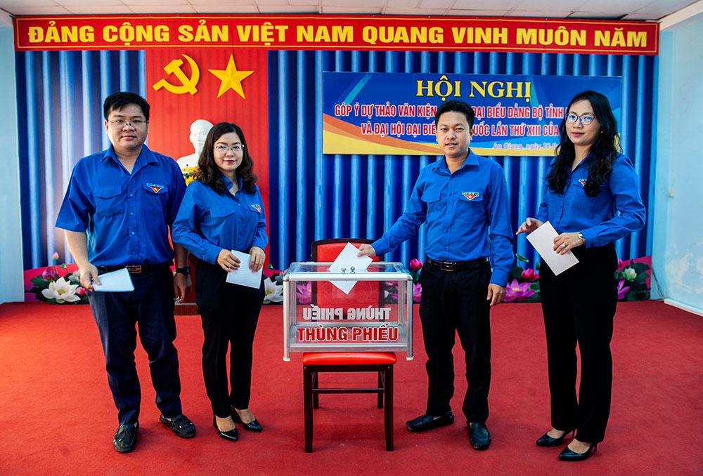 Ký kết Quy chế phối hợp giữa UBND tỉnh và Ban Chấp hành Đoàn Thanh niên Cộng sản Hồ Chí Minh tỉnh An Giang giai đoạn 2020 – 2022