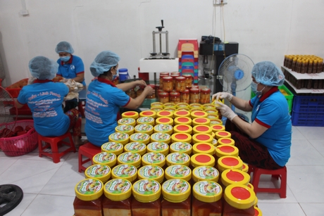 "Biến tấu" từ hương vị lạ mà quen
