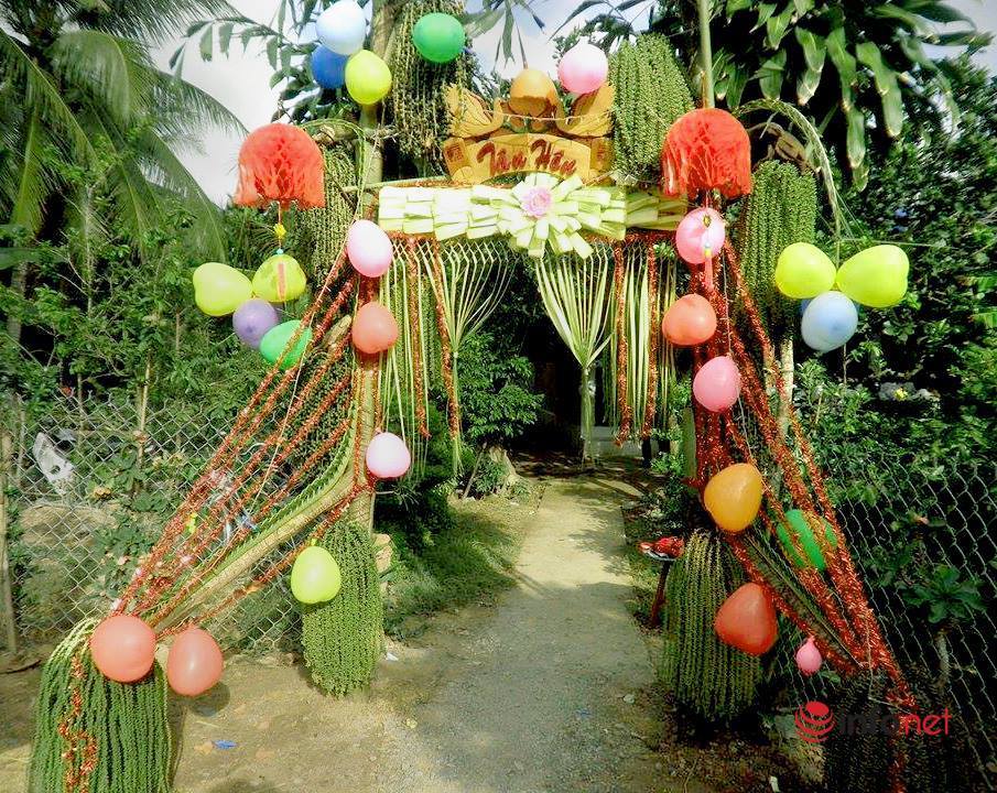 Độc đáo cổng cưới 'có 1 không 2' ở miền Tây sông nước