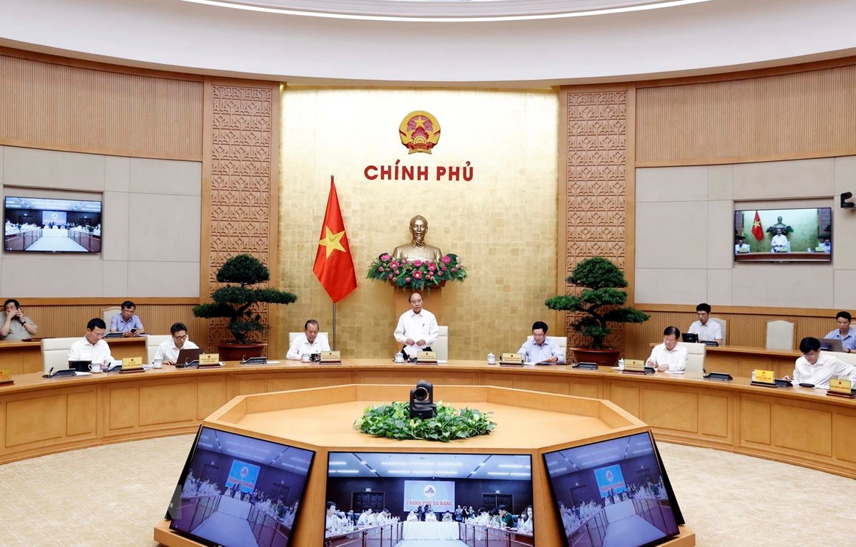Thủ tướng: Không chủ quan, mất cảnh giác khi chống dịch COVID-19