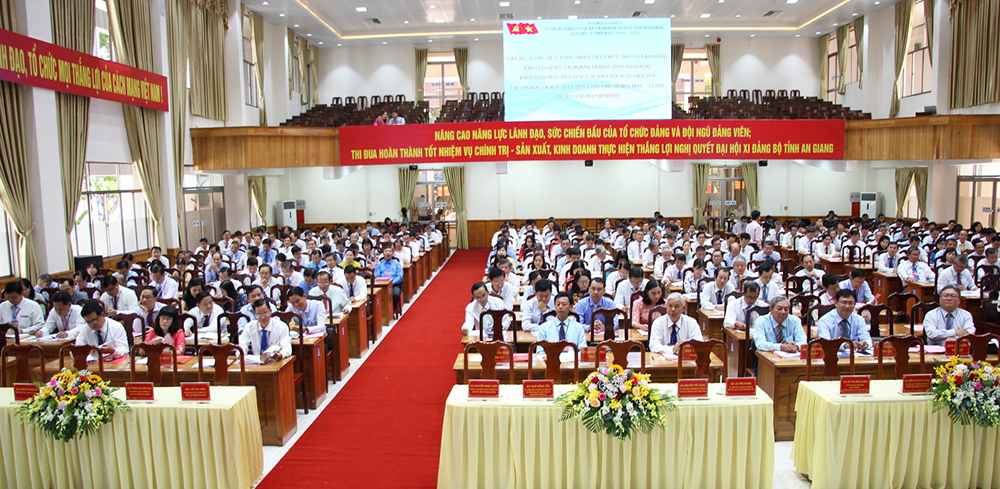 Phiên trù bị Đại hội đại biểu Đảng bộ Khối Cơ quan và Doanh nghiệp tỉnh An Giang lần thứ X