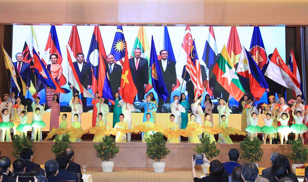 25 năm Việt Nam - ASEAN: Quyết sách chiến lược nâng tầm vị thế