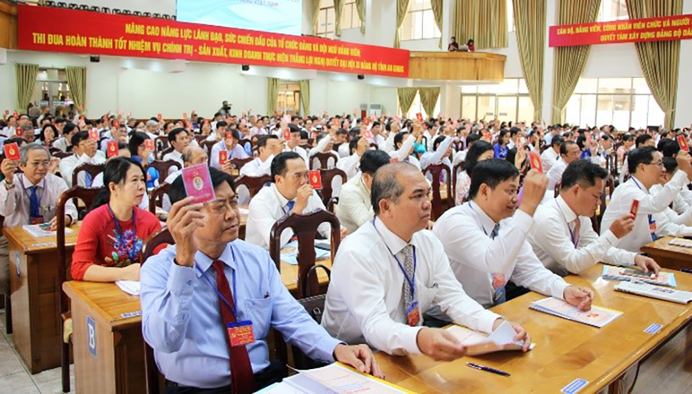 Đồng chí Thái Minh Hiển tái đắc cử Bí thư Đảng ủy Khối Cơ quan và Doanh nghiệp tỉnh An Giang lần thứ X (nhiệm kỳ 2020-2025)
