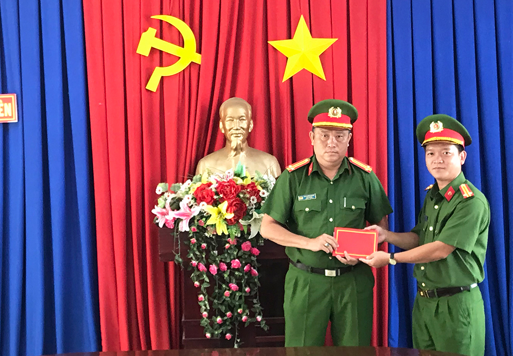 Truy bắt nhanh 2 đối tượng cướp giật tài sản ở các tuyến đường nội ô TP. Long Xuyên
