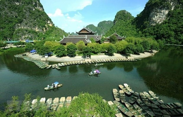 Giáo hội Phật giáo Việt Nam yêu cầu tạm dừng các lễ hội
