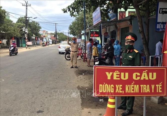 Quảng Nam thực hiện cách ly xã hội tại 5 huyện, thị xã