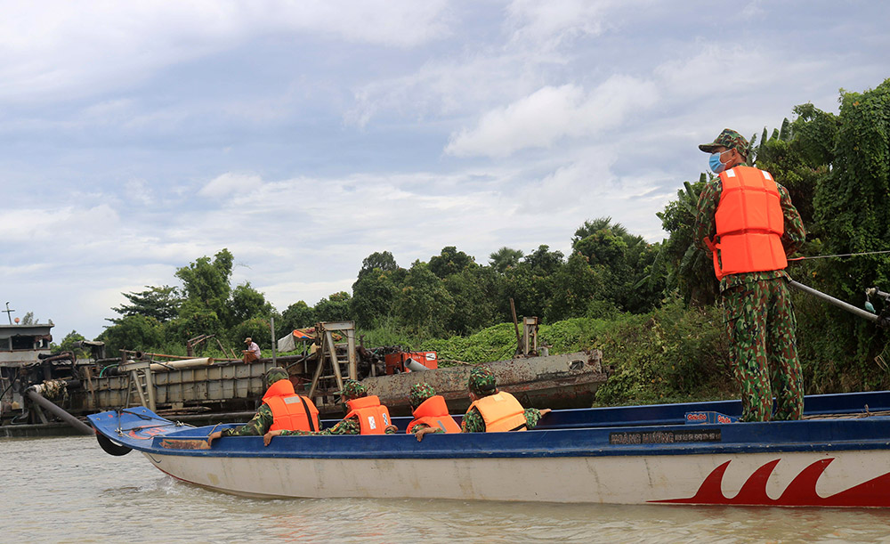 “Trận chiến” lâu dài ở biên giới An Giang