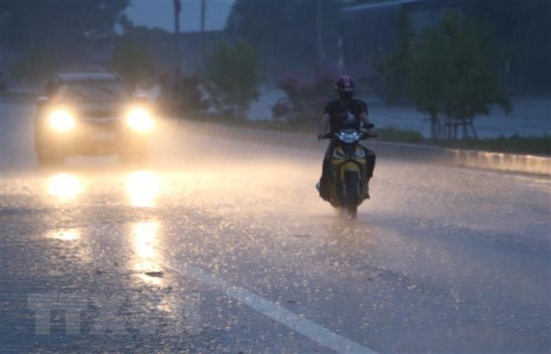 Từ 2 đến 11-8, nhiều khu vực ngày nắng, đêm và sáng mưa, dông