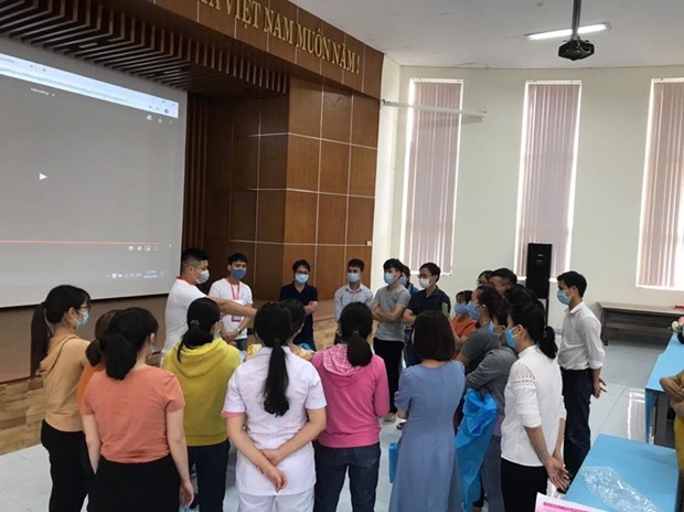 Bộ Y tế khẩn cấp điều thêm chuyên gia tới Thừa Thiên Huế và Quảng Nam
