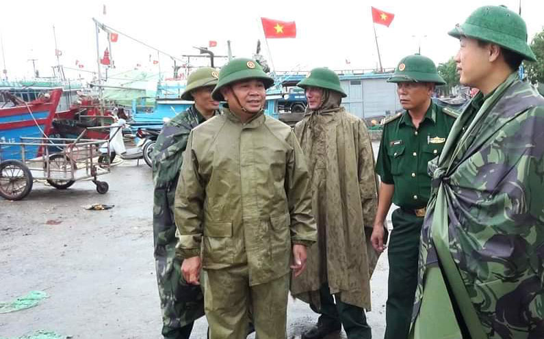 Hai người thiệt mạng do bão số 2