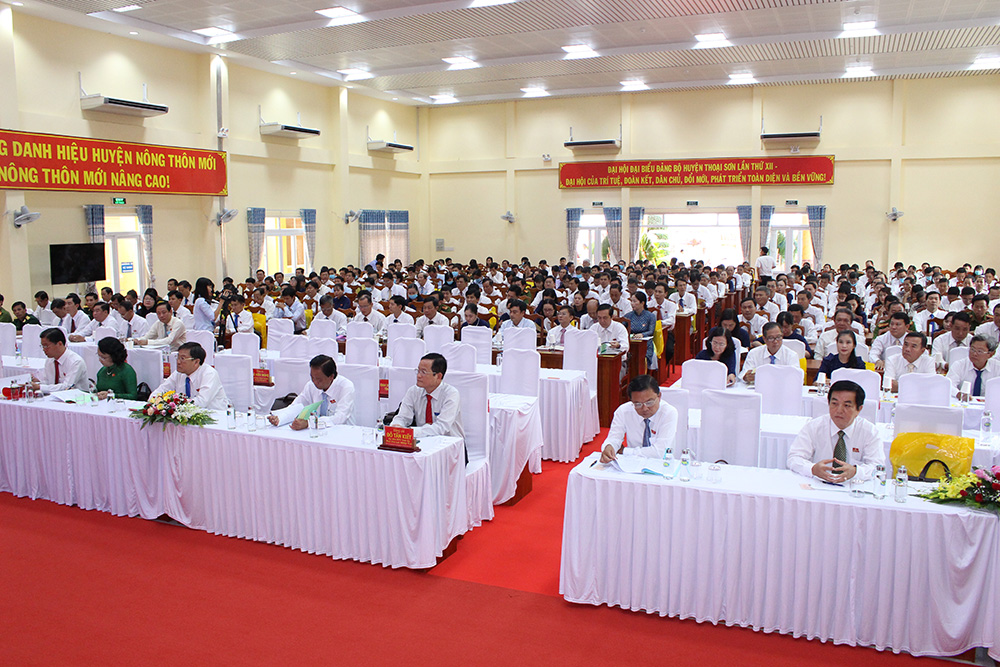Đại hội đại biểu Đảng bộ huyện Thoại Sơn lần thứ XII (nhiệm kỳ 2020 – 2025) diễn ra phiên trù bị