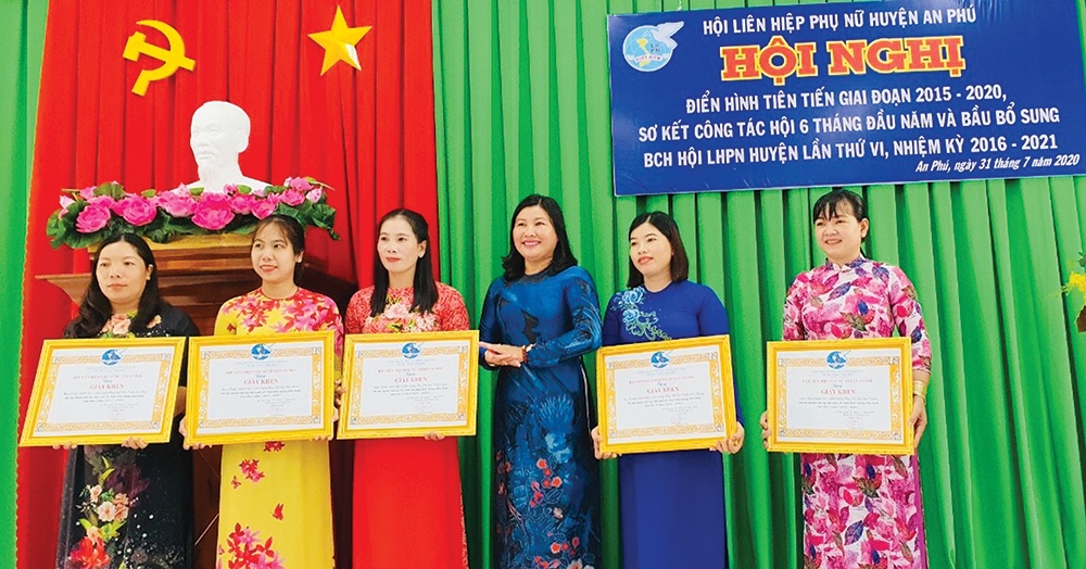 Hội Liên hiệp Phụ nữ An Giang thi đua yêu nước, góp phần phát triển kinh tế - xã hội