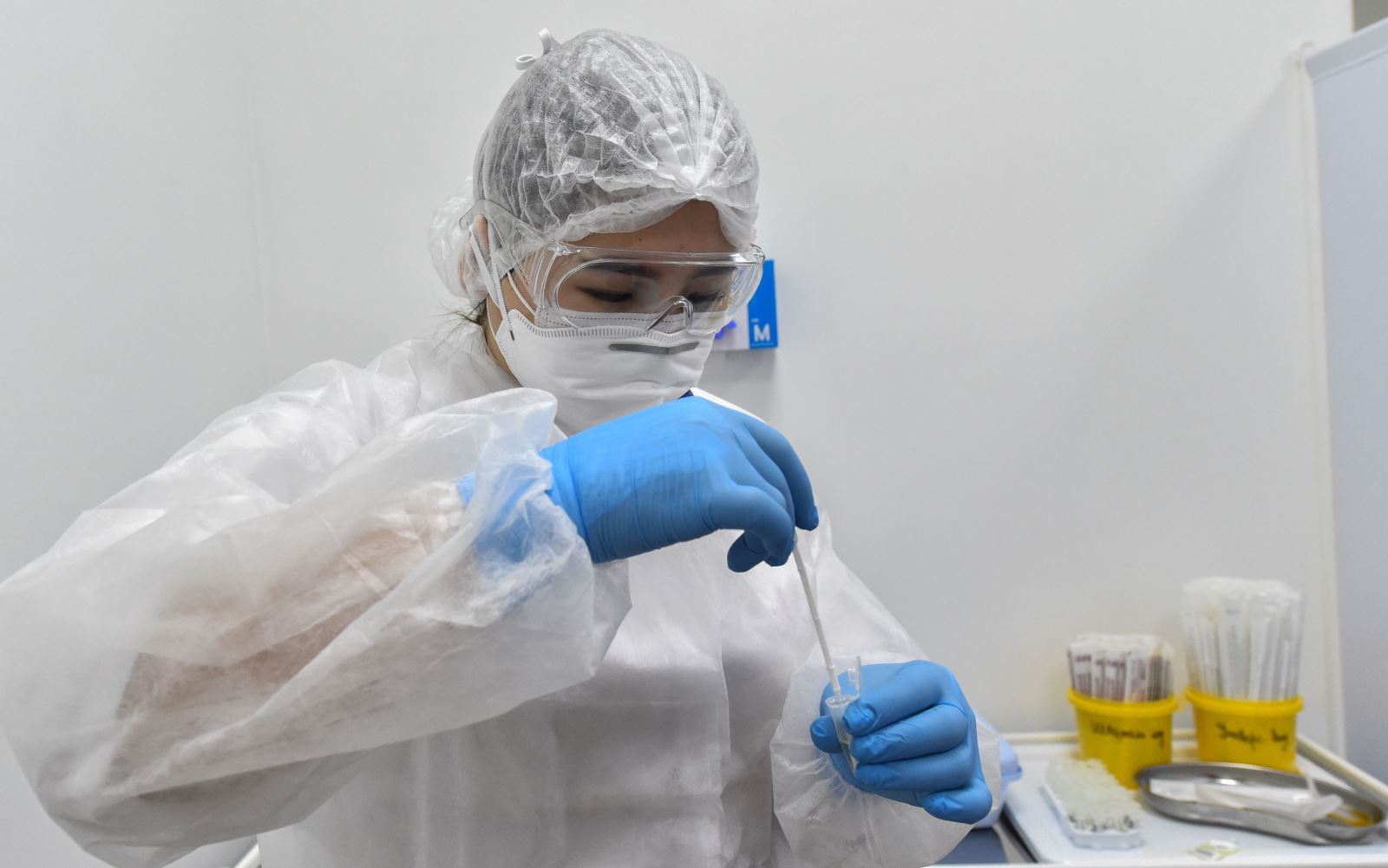Vaccine COVID-19 đầu tiên của thế giới sẽ được cấp phép tại Nga ngày 12-8