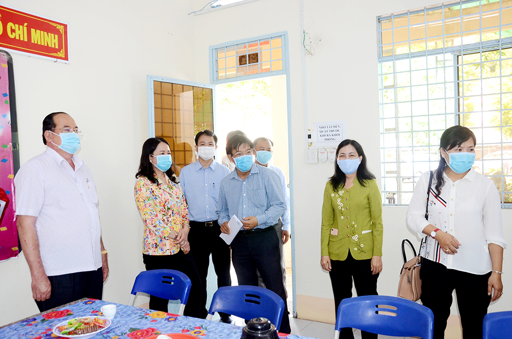 Bí thư Tỉnh ủy kiểm tra công tác đảm bảo kỳ thi tốt nghiệp THPT 2020