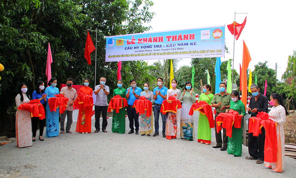 Khánh thành cầu Hy Vọng 102- cầu Năm Kê
