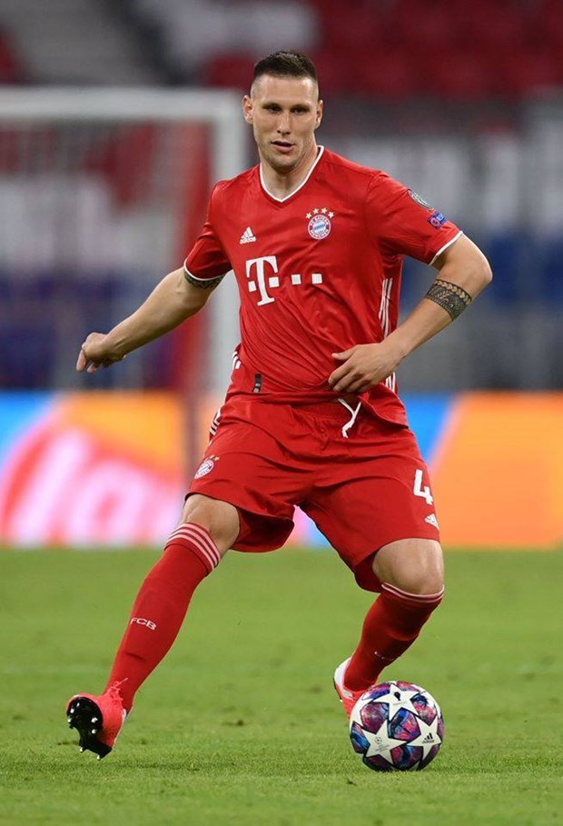 HLV Flick nói gì sau khi Bayern vào tứ kết Champions League?