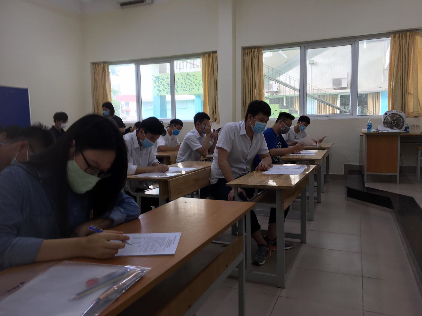 Thi tốt nghiệp THPT năm 2020: Sáng 10-8, thí sinh làm hai bài thi tổ hợp
