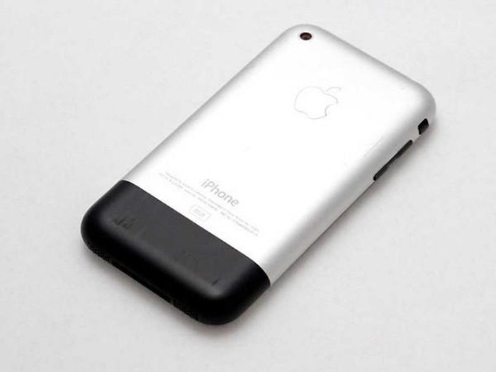 Bất ngờ xuất hiện nguyên mẫu iPhone đời đầu chưa từng công bố