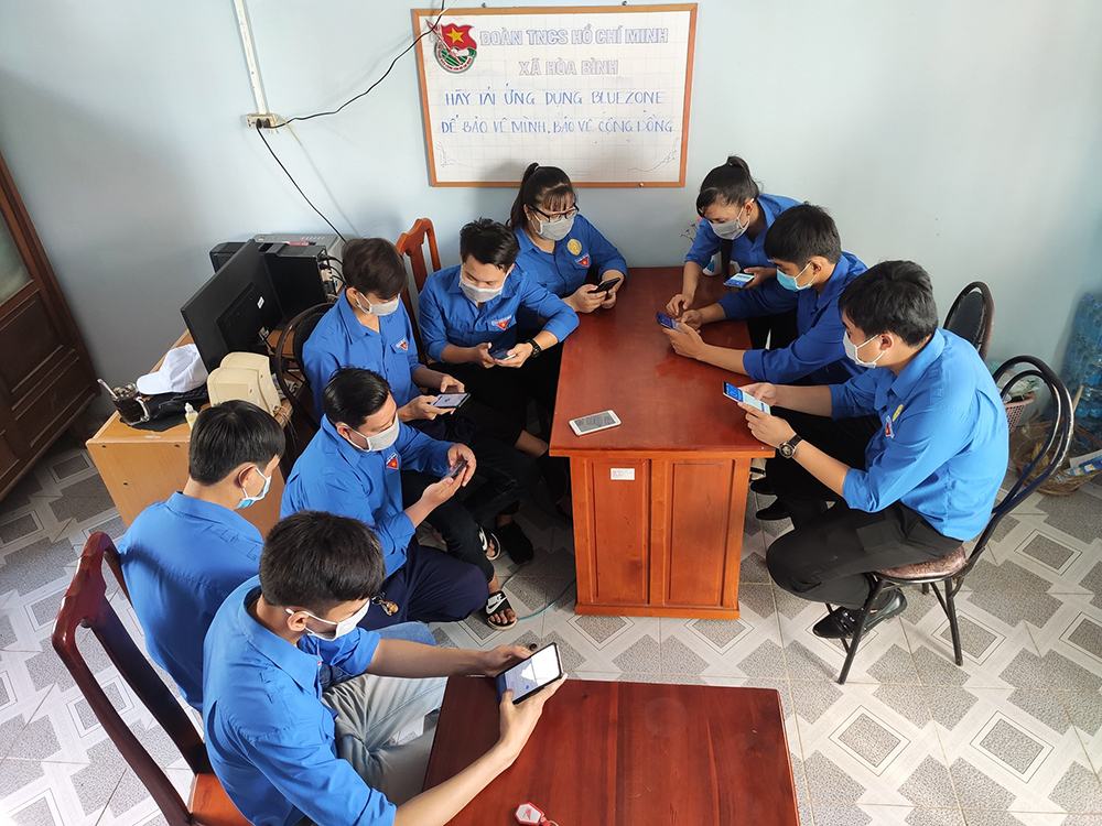 An Giang: Lượng cài đặt ứng dụng Bluezone tăng hàng ngày