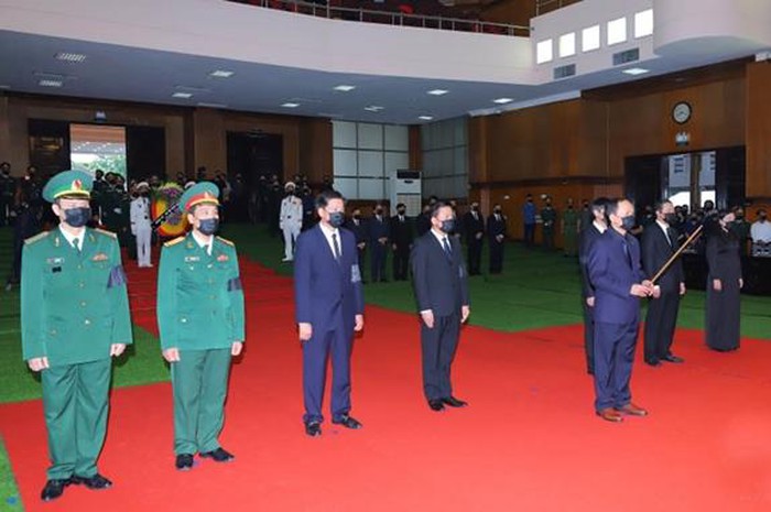 Tổ chức trọng thể Lễ viếng nguyên Tổng Bí thư Lê Khả Phiêu