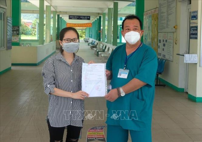 Đà Nẵng chữa khỏi cho bệnh nhân mắc COVID-19 có bệnh lý nặng