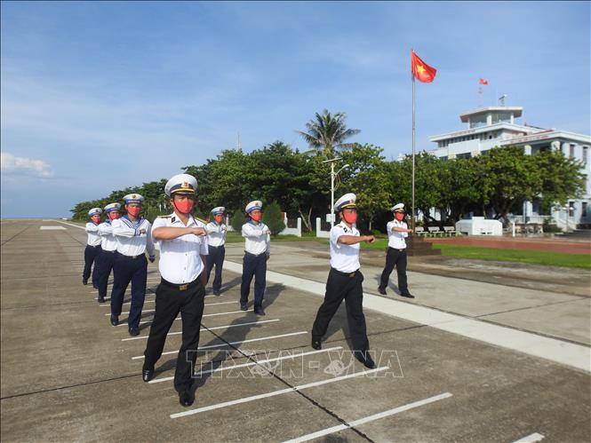 Huyện đảo Trường Sa tích cực ứng phó với dịch COVID-19