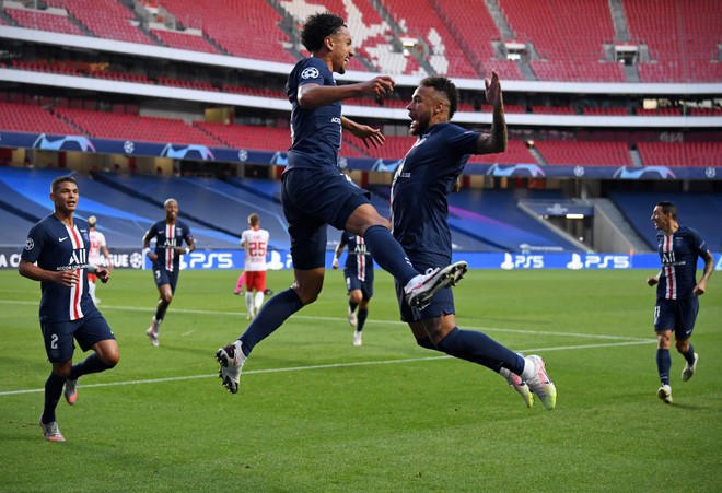 Chung kết Champions League: Bữa tiệc tấn công