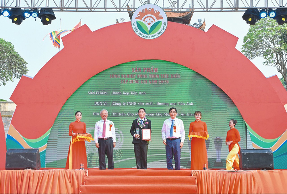 Bình chọn sản phẩm công nghiệp nông thôn tiêu biểu, tôn vinh sản phẩm chất lượng