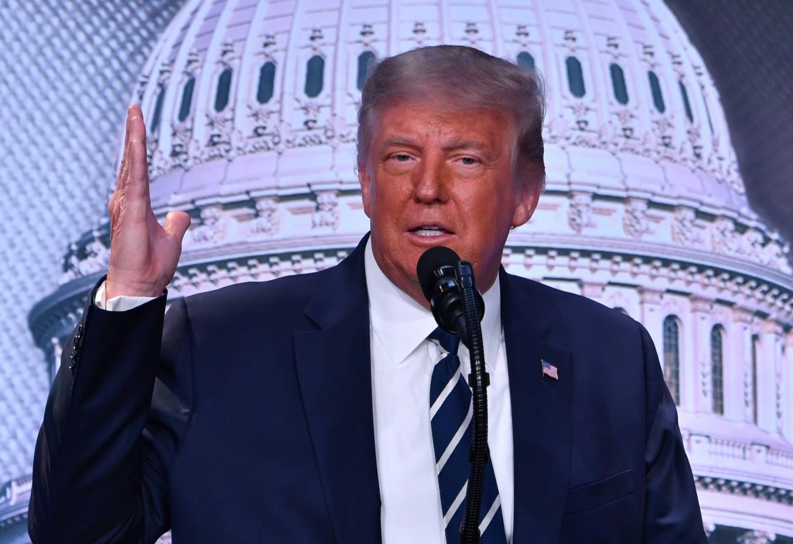 Nội dung chính trong 'nghị trình 10 điểm' tranh cử của Tổng thống Trump