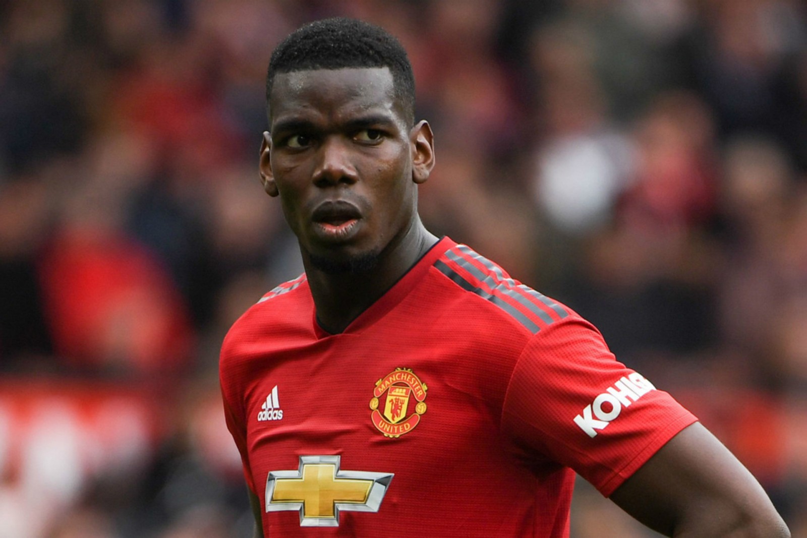Tiền vệ Pogba dương tính với Covid-19