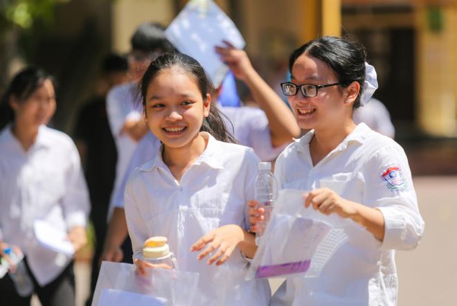 Phổ điểm cao, điểm chuẩn đại học dự kiến tăng 0,5-4 điểm
